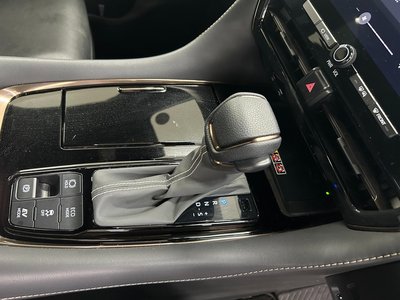 2024 Toyota ALPHARD thumbnail 44