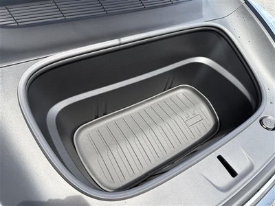 2025 Tesla MODEL Y thumbnail 29