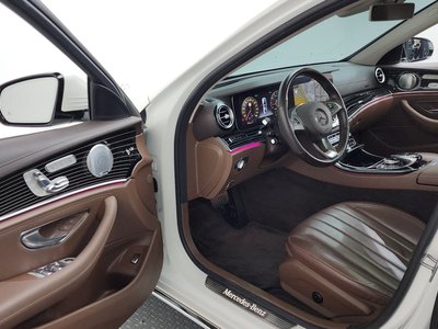 2017 Mercedes-BENZ E-CLASS 照片 10