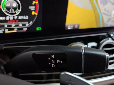 2017 Mercedes-BENZ E-CLASS 照片 9