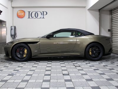 ASTON MARTIN DBS SUPERLEGGERA VOLANTE - 9