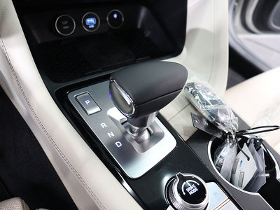2025 Genesis THE NEW G70 SHOOTING BRAKE photo 9