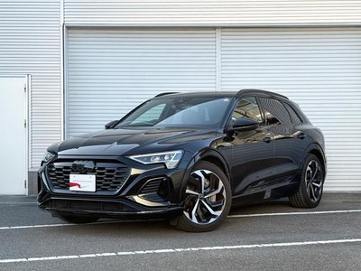 AUDI Q8 E-TRON - 1