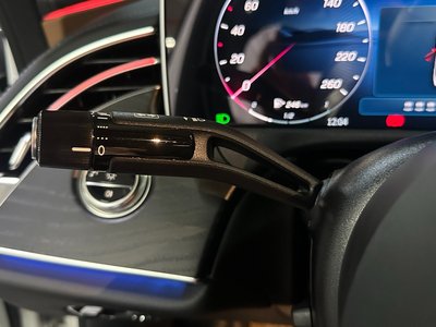 2025 Mercedes-BENZ E-CLASS 缩略图 18