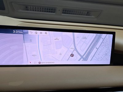 2024 Genesis G80 (RG3) thumbnail 14