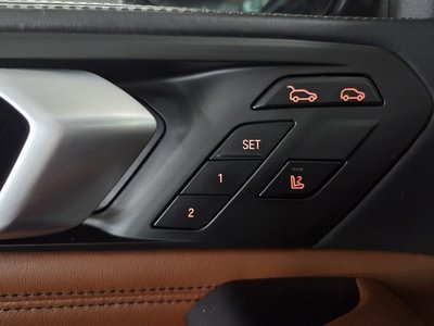 2021 BMW X6 — миниатюра 30