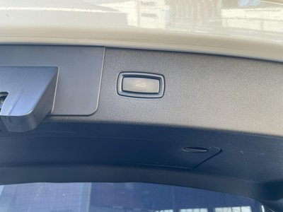 2018 Porsche CAYENNE — миниатюра 32