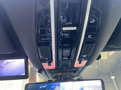 2018 Porsche CAYENNE — миниатюра 24