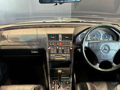 صورة 34 لـ 1995 Mercedes-BENZ C-CLASS AMG