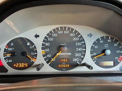 صورة 49 لـ 1995 Mercedes-BENZ C-CLASS AMG