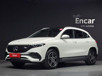 MERCEDES-BENZ EQA