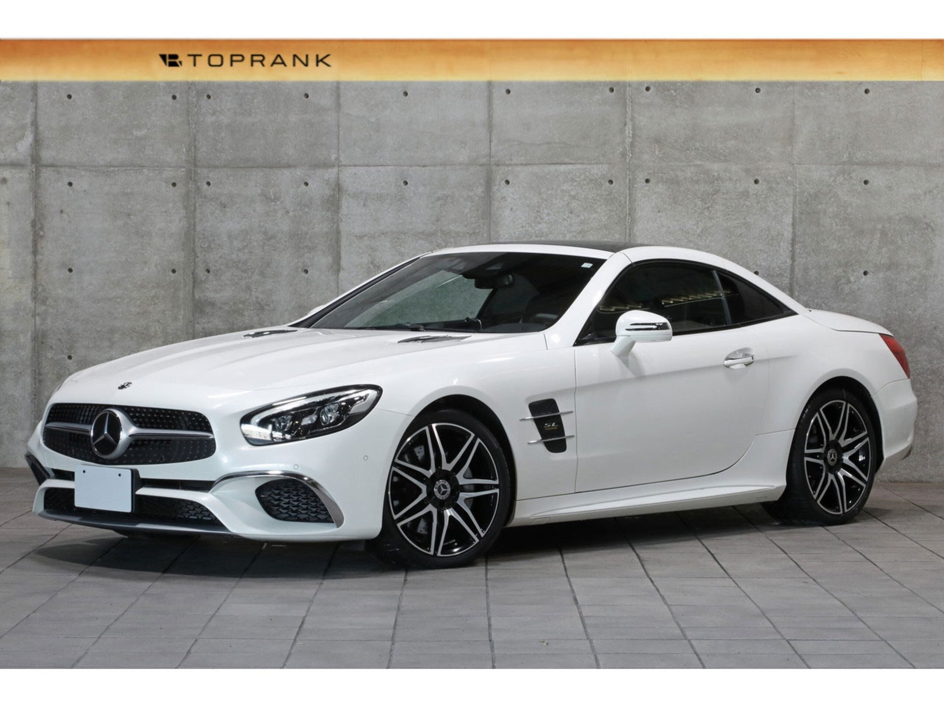 MERCEDES-BENZ SL - View 1