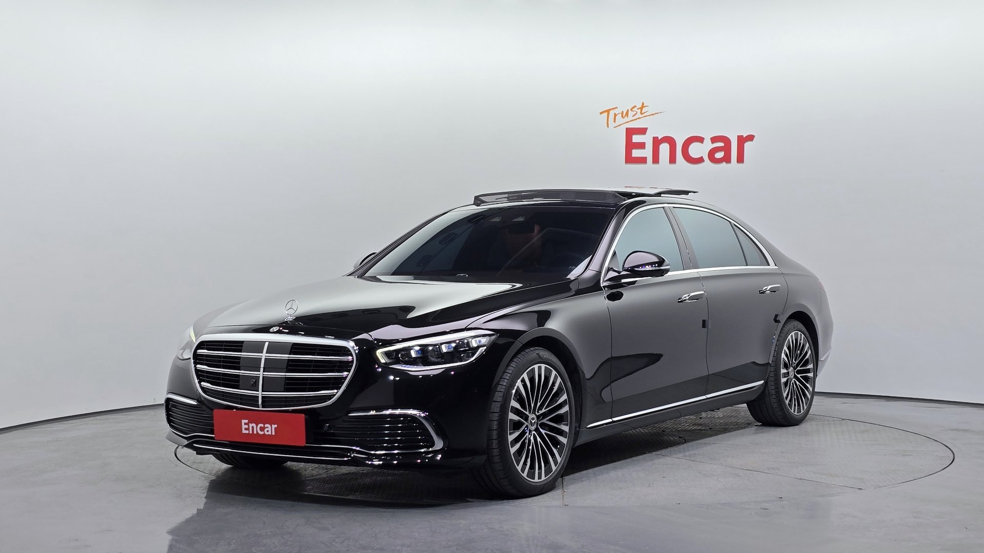 MERCEDES-BENZ S-CLASS - View 1