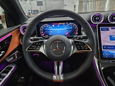 MERCEDES-BENZ GLC - 6