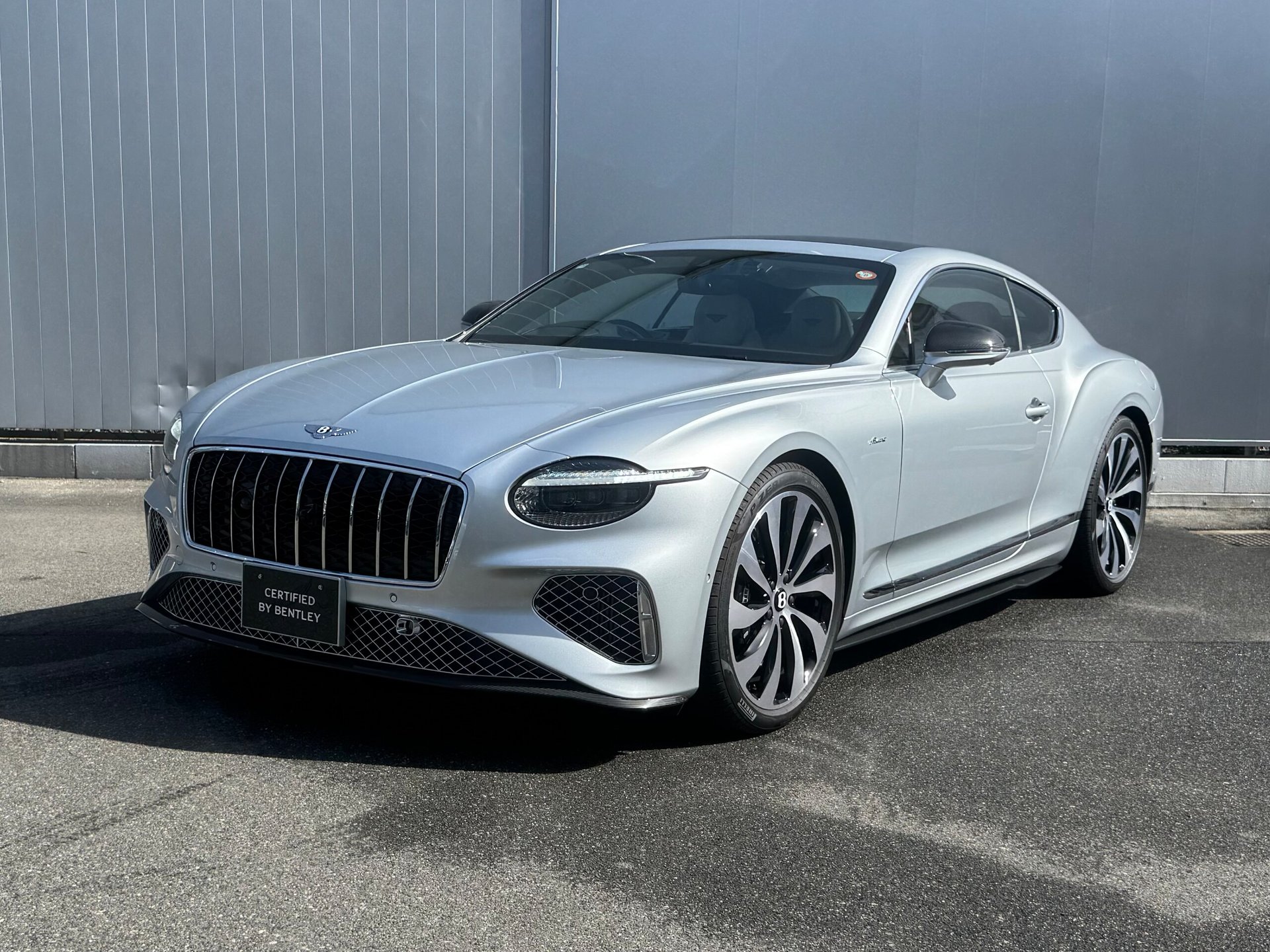 BENTLEY CONTINENTAL - View 1