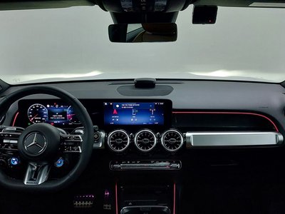 MERCEDES-BENZ GLB - 4