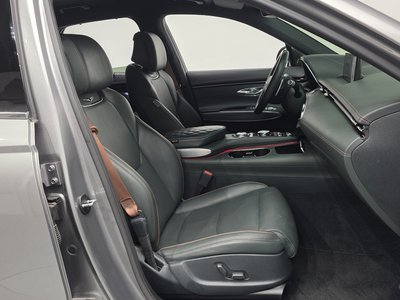 2022 Genesis GV70 — миниатюра 11