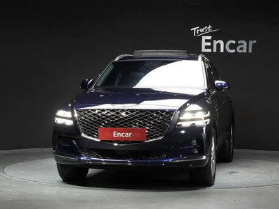 صورة 2 لـ 2023 Genesis GV80