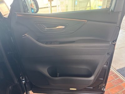 TOYOTA ALPHARD - 10