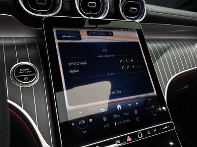 2025 Mercedes-BENZ GLC — миниатюра 34