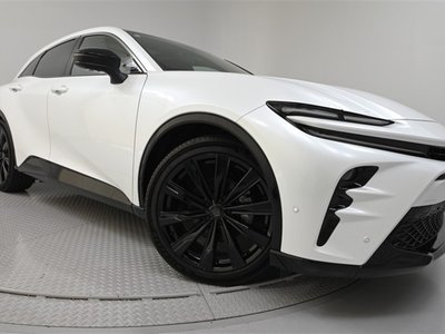 TOYOTA CROWN SPORT - 3