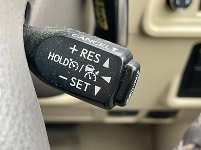 TOYOTA LAND CRUISER PRADO - 9