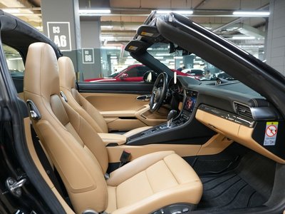 PORSCHE 911 TARGA - 10