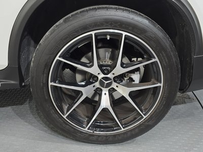MERCEDES-BENZ GLC - 8
