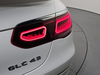 MERCEDES-BENZ GLC - 10