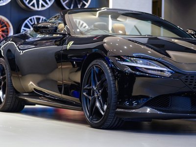 FERRARI ROMA SPIDER - 7