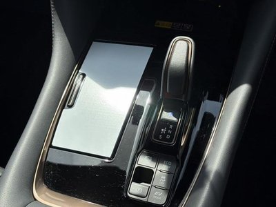 صورة 9 لـ 2024 TOYOTA ALPHARD