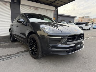 2022 Porsche MACAN photo 3