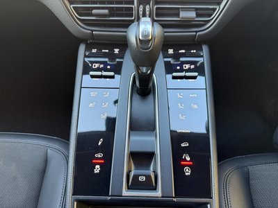 2022 Porsche MACAN 缩略图 25