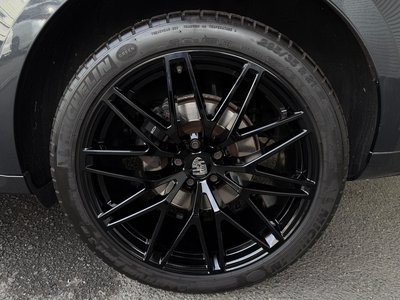 2022 Porsche MACAN 缩略图 18