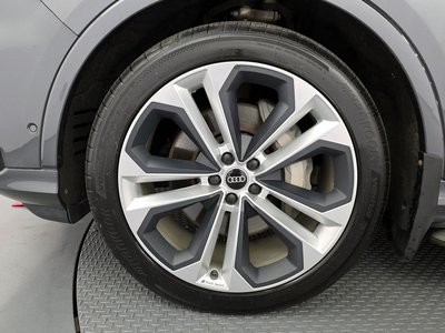 AUDI Q7 - 6