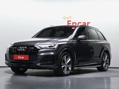 AUDI Q7 - 1