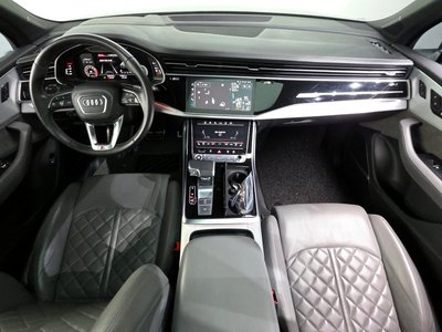 AUDI Q7 - 5