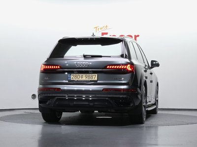AUDI Q7 - 3