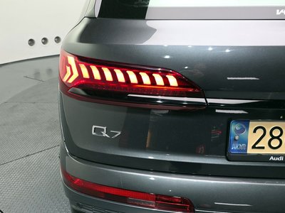 AUDI Q7 - 10