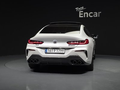 BMW 8 SERIES - 3
