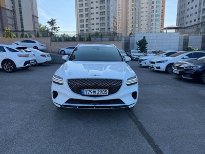 2023 Genesis GV70 photo 5