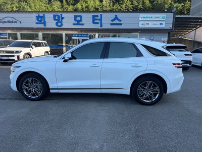 2023 Genesis GV70 photo 3