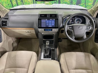 TOYOTA LAND CRUISER - 2