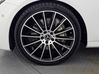 MERCEDES-BENZ E-CLASS - 6