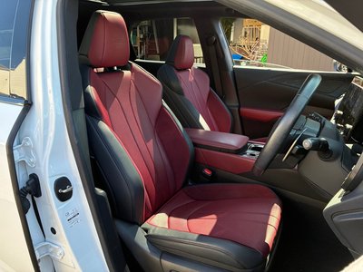 صورة مصغرة 56 لـ 2023 Lexus RX