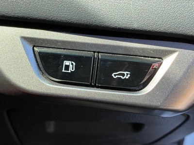 صورة مصغرة 43 لـ 2023 Lexus RX