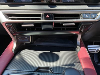 صورة مصغرة 52 لـ 2023 Lexus RX