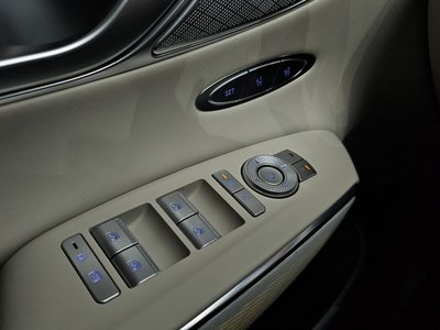 2024 Genesis GV70 — миниатюра 31