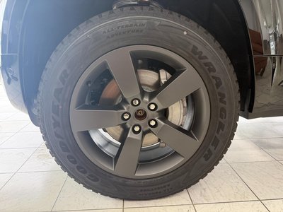 صورة مصغرة 29 لـ 2025 LAND Rover DEFENDER