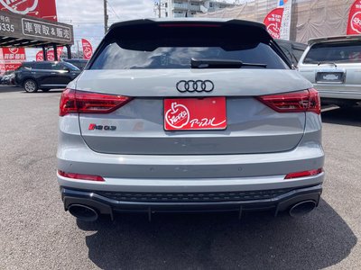 AUDI RS Q3 - 7